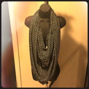 4 in 1 infinity scarf/nursing cover